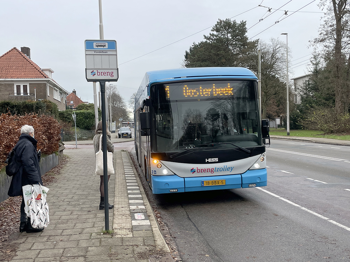 Trolleybus weg uit Oosterbeek Arnhem-Direct.nl